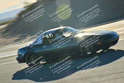 media/Dec-13-2025-Extreme Speed (Sat) [[d129ecb0b9]]/Beginner/Session 3 (Turn 5)/